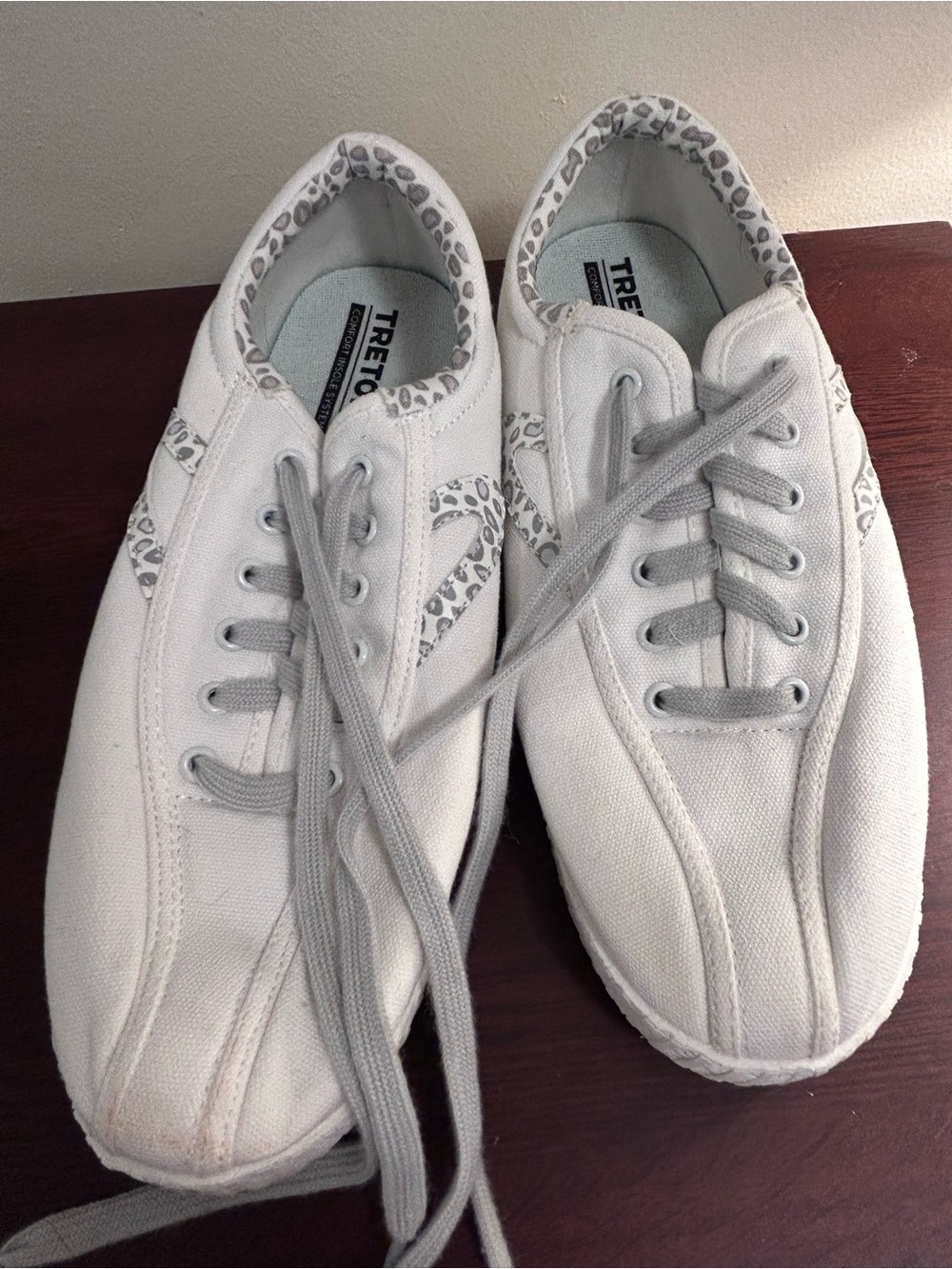 Tretorn White Canvas Sneakers with Gray Leopard Accents 9W
